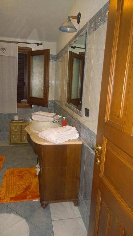 Casa Rosina Apartamento Orosei Quarto foto